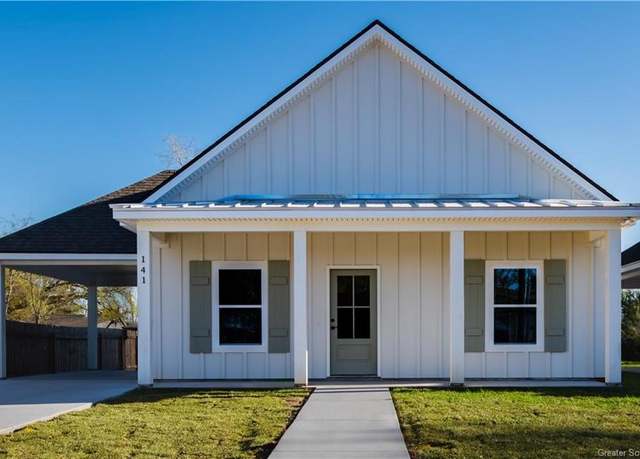 Property at 141 Lucille St, Lake Charles, LA 70601, 3 beds, 2 baths