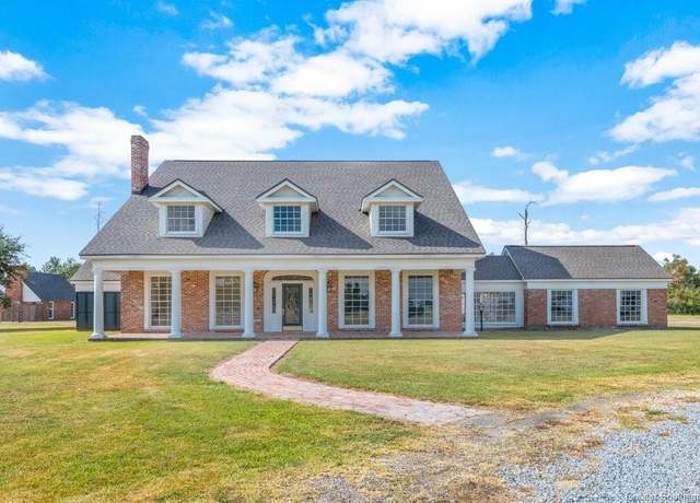 Property at 3823 Haymark Rd, Lake Charles, LA 70605, 6 beds, 5.5 baths