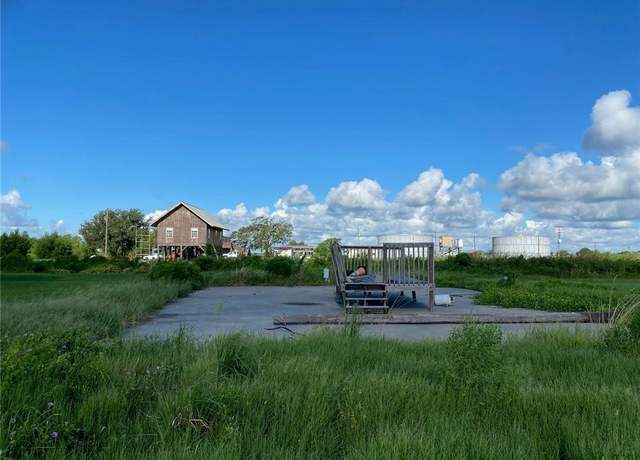 Property at 165 Middle Ridge Rd, Johnsons Bayou, LA 70631