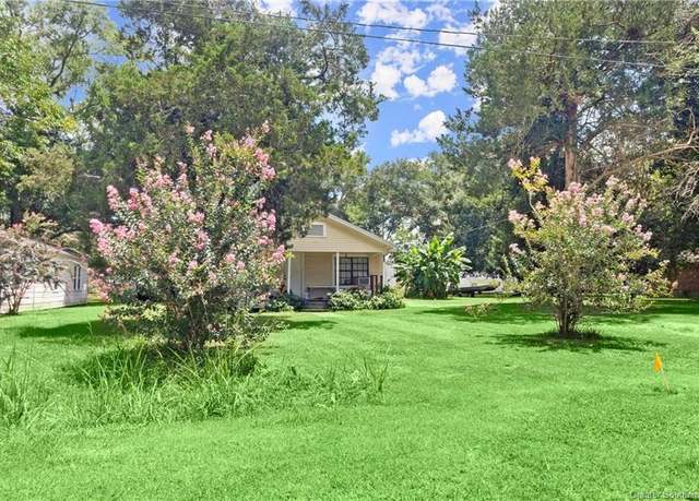 Property at 116 S 10th St S, Oberlin, LA 70655, 4 beds, 2 baths