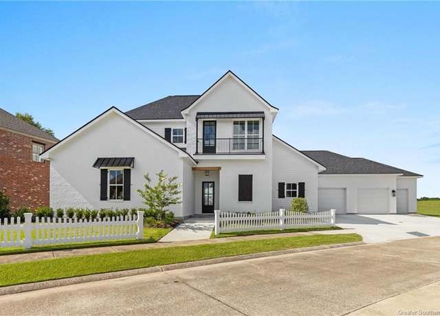 Property at 5940 Camellia Way, Lake Charles, LA 70605, 5 beds, 4.5 baths