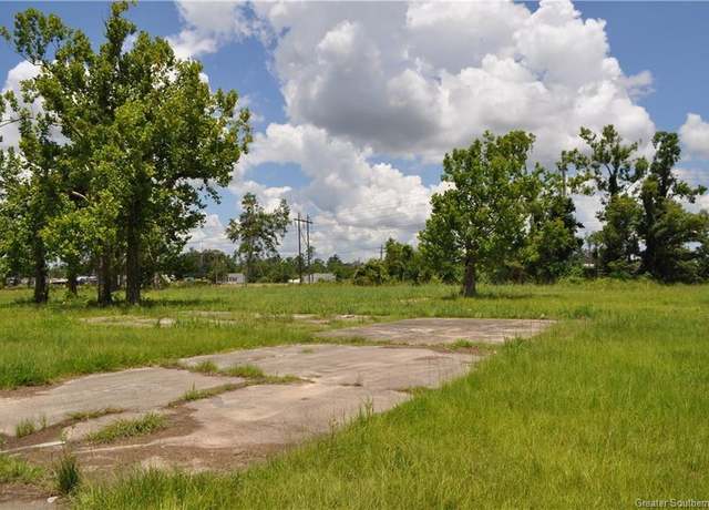 Property at 1901 N Martin Luther King Hwy N, Lake Charles, LA 70601