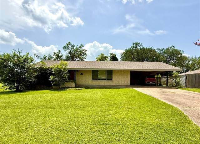Property at 4114 Pleasant Dr, Lake Charles, LA 70605, 3 beds, 2 baths