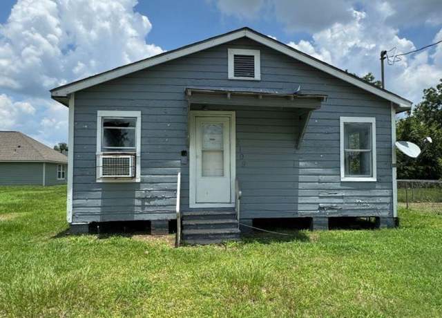 Property at 2109 S Evans St S, Lake Charles, LA 70601, 3 beds, 2 baths