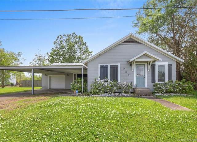 Property at 207 Duff St, Dequincy, LA 70633, 3 beds, 2 baths