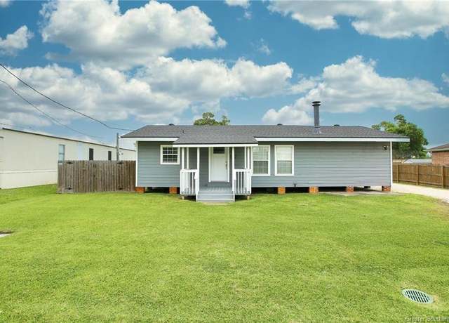 Property at 505 Fontenot Rd, Lake Charles, LA 70607, 3 beds, 2 baths