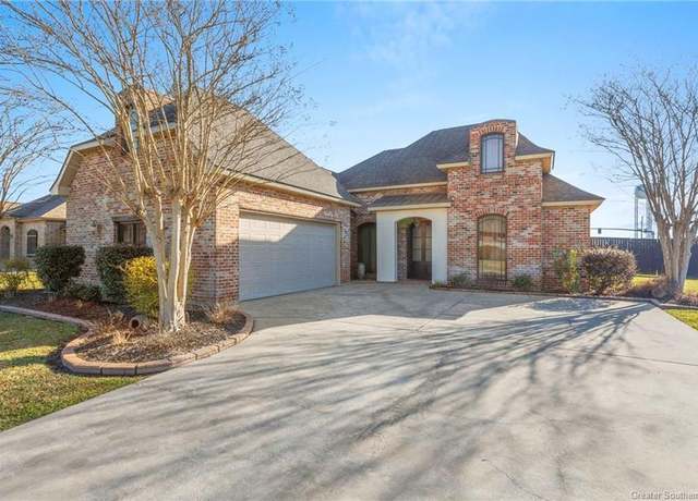 Property at 3347 Red Maple Ln, Sulphur, LA 70665, 3 beds, 3 baths