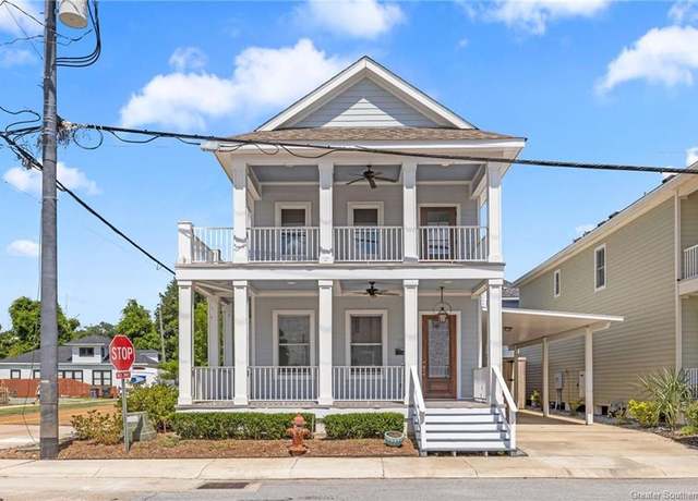 Property at 601 Hodges St, Lake Charles, LA 70601, 3 beds, 2.5 baths