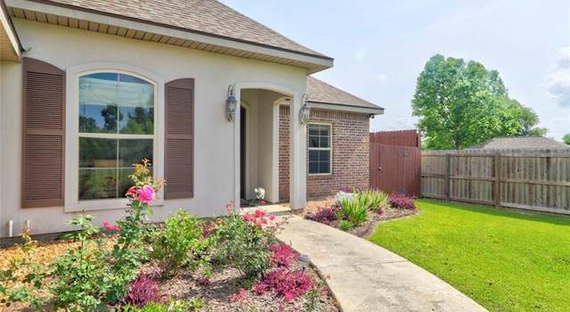 Photo of 140 Cassy Dr, Sulphur, LA 70663