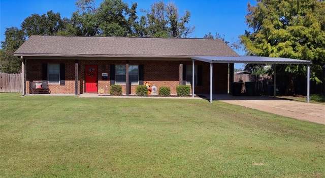 Photo of 920 Live Oak St, Westlake, LA 70669