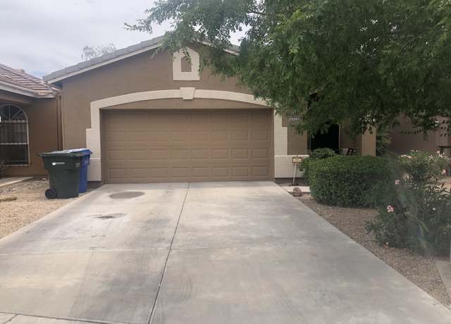 Property at 15207 N 28th Pl, Phoenix, AZ 85032, 3 beds, 2 baths
