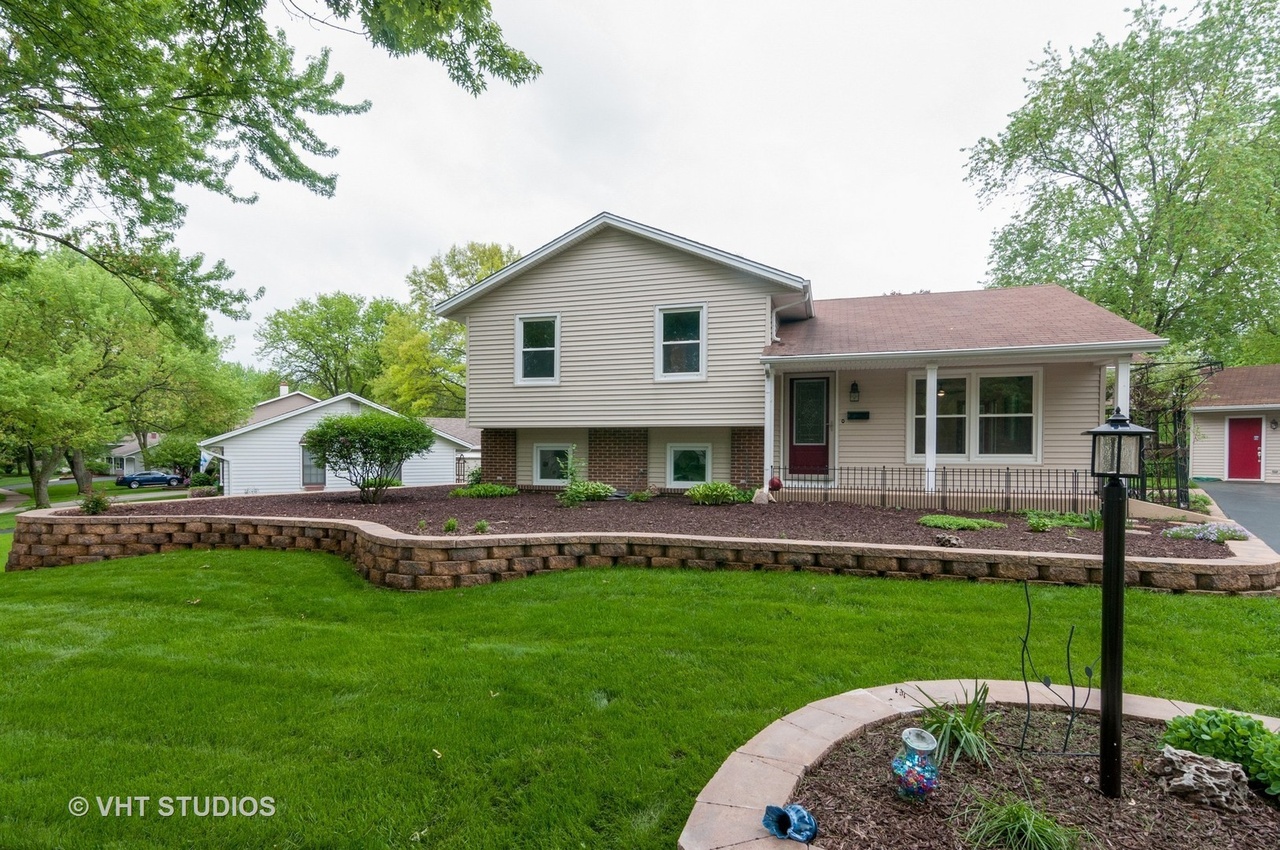 822 W Country Dr, BARTLETT, IL 60103 MLS 09957027 Redfin