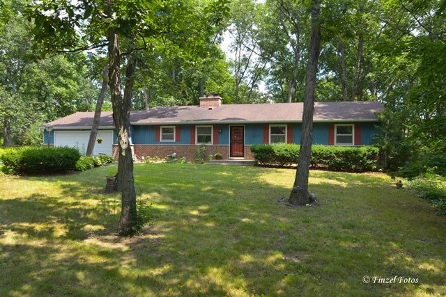 6118 Robin Ln, CRYSTAL LAKE, IL 60014 | Redfin