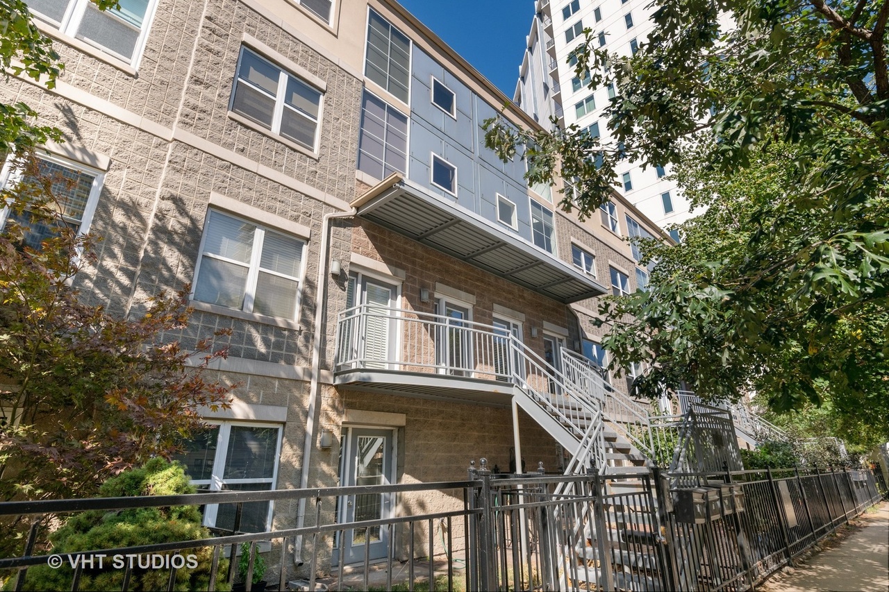 1616 S Indiana Ave Unit C2 Chicago Il Mls Redfin