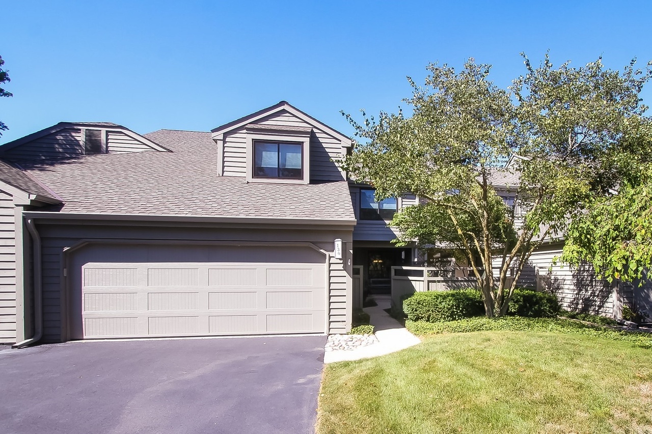 130 N Waterview Ct, Lake Barrington, IL 60010 | MLS# 11629096 | Redfin