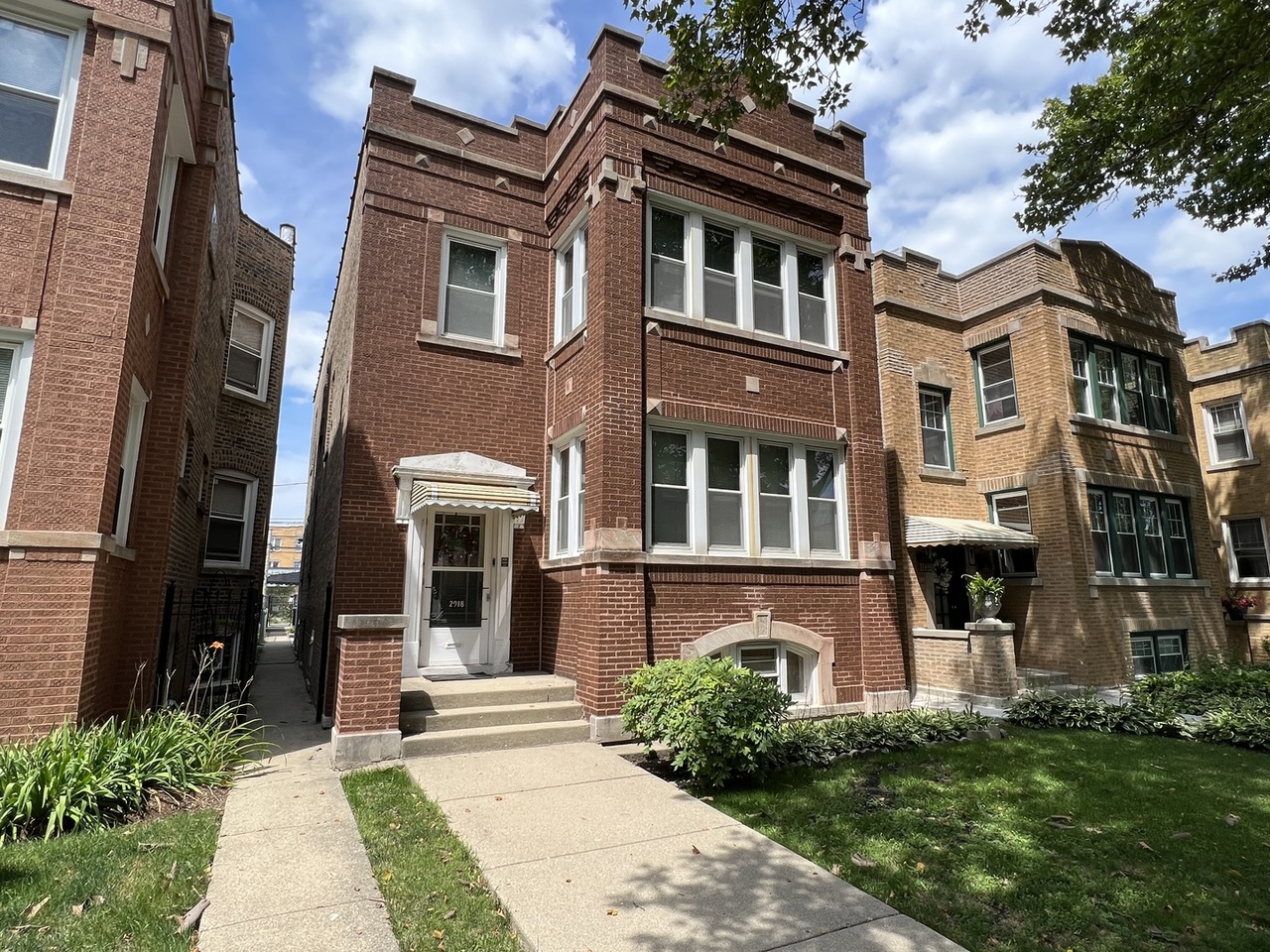 2929 N Harding
