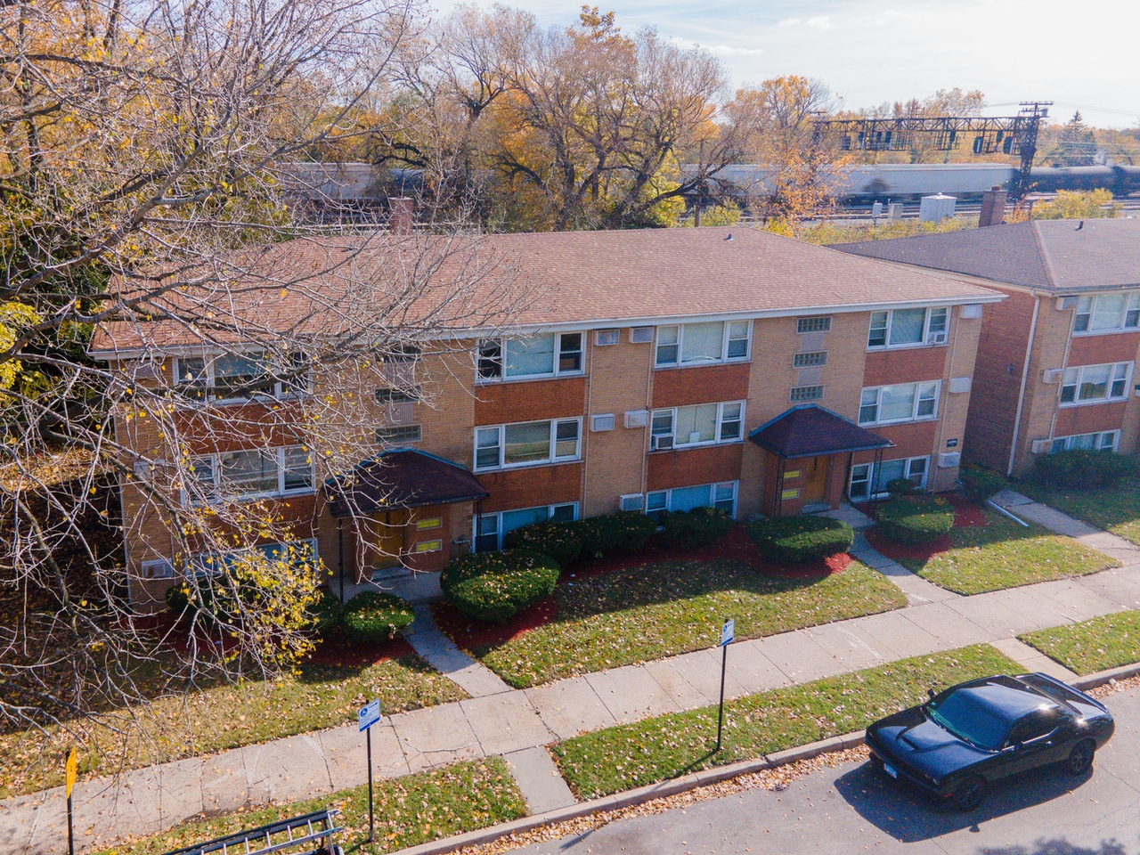 8935 S Dauphin Ave Apartments - 8935-39 S Dauphin Ave, Chicago, IL 60619