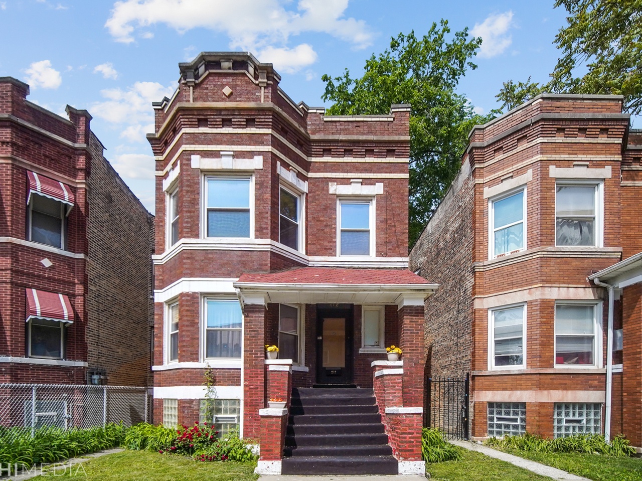 212 N Leclaire Ave, Chicago, IL 60644 | MLS# 11298187 | Redfin