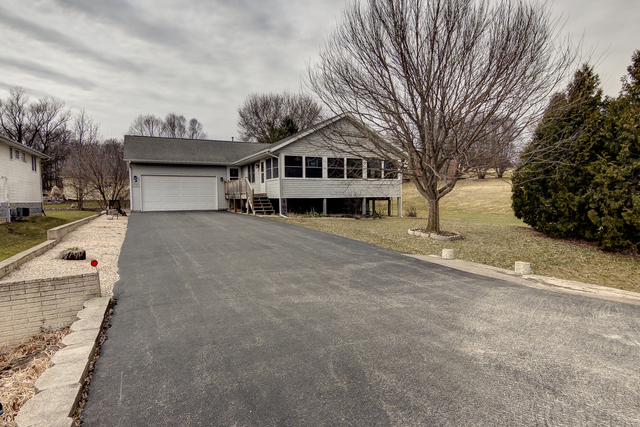 462 Marstonmoor Rd, LAKE SUMMERSET, IL 61019