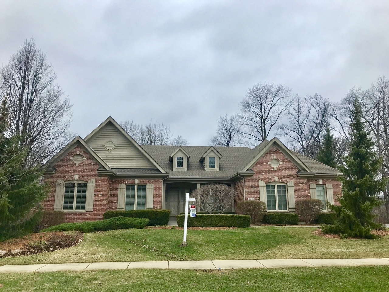 2801 MAJESTIC OAKS Ln, St. Charles, IL 60174 | MLS# 10265209 | Redfin