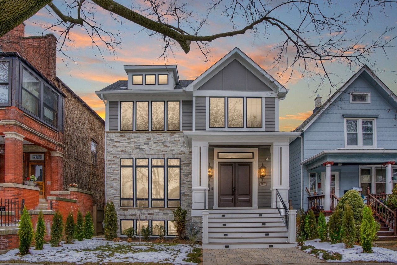 2132 W Wilson Ave, Chicago, IL 60625 MLS 10966210 Redfin