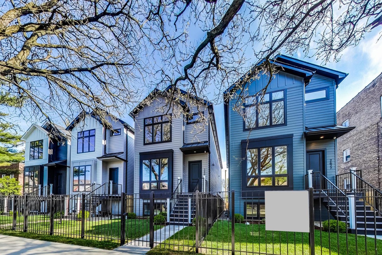 2625 W Carmen Ave, Chicago, IL 60625 MLS 11780215 Redfin