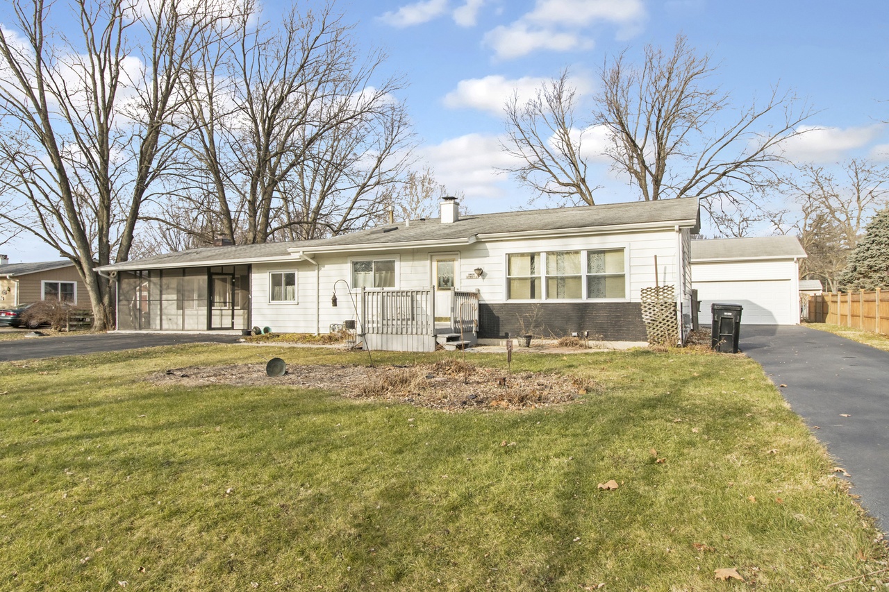 47W954 6TH St, Big Rock, IL 60511 MLS 10953218 Redfin