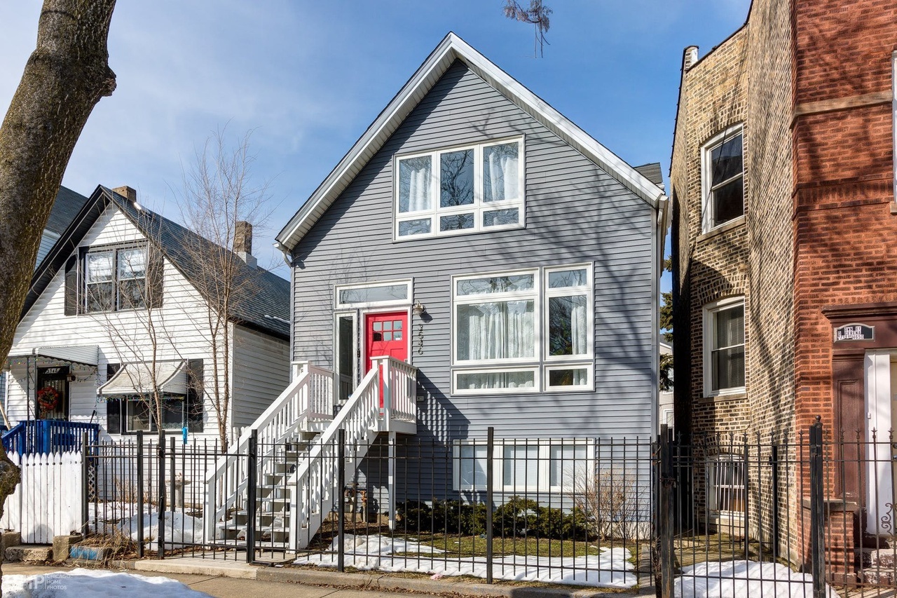 3546 W Shakespeare Ave, Chicago, IL 60647