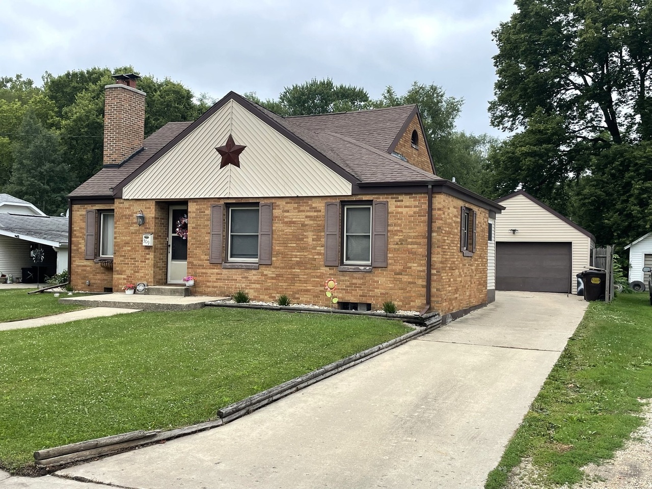 309 E 7th St, Rock Falls, IL 61071 MLS 11153239 Redfin