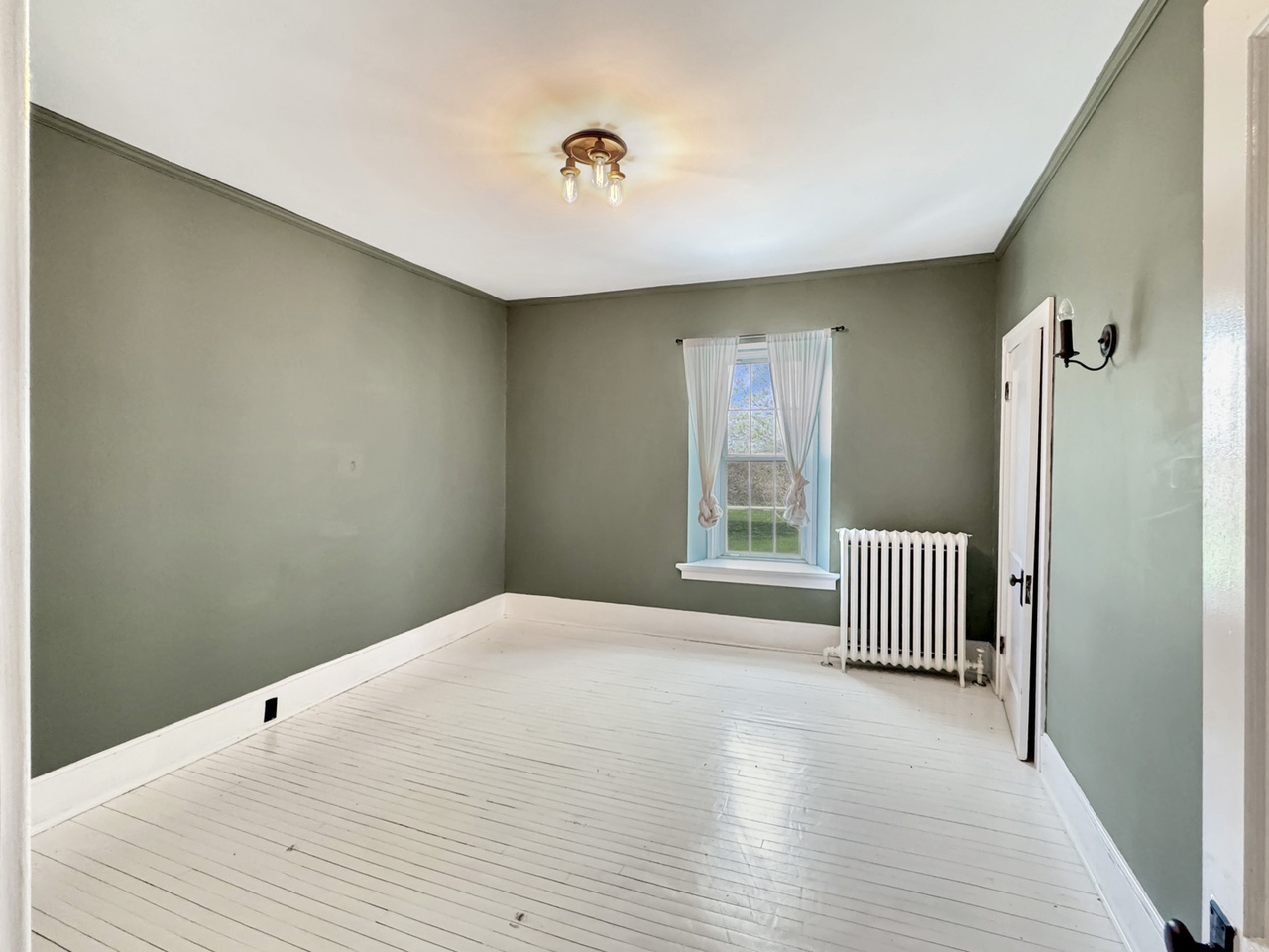 15598 3440 East St - Photo 22 of 28 15598 3440 East St