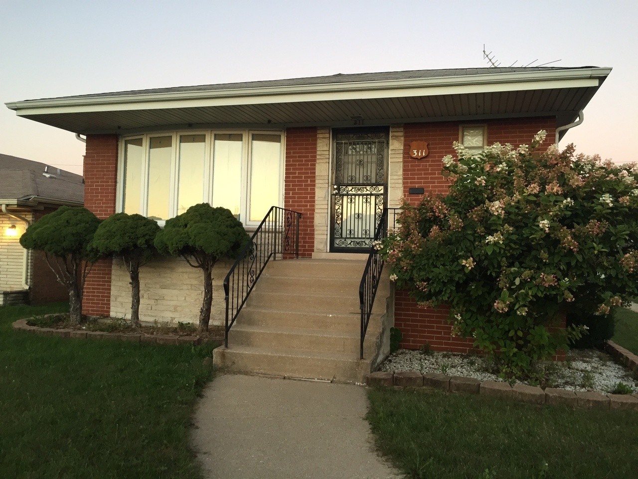 311 Calhoun Ave, Calumet City, IL 60409 MLS 10098266 Redfin