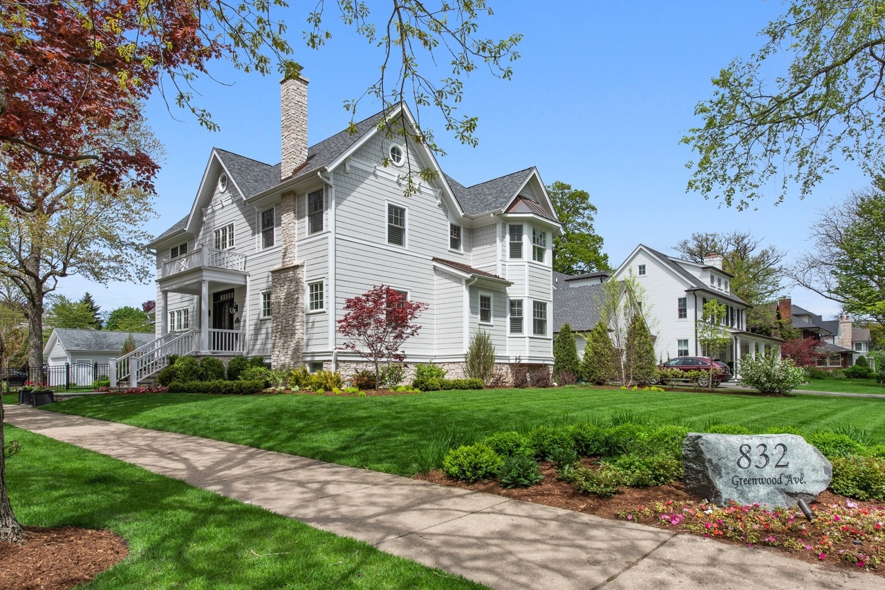 832 GREENWOOD Ave, Wilmette, IL 60091 MLS 10396267 Redfin