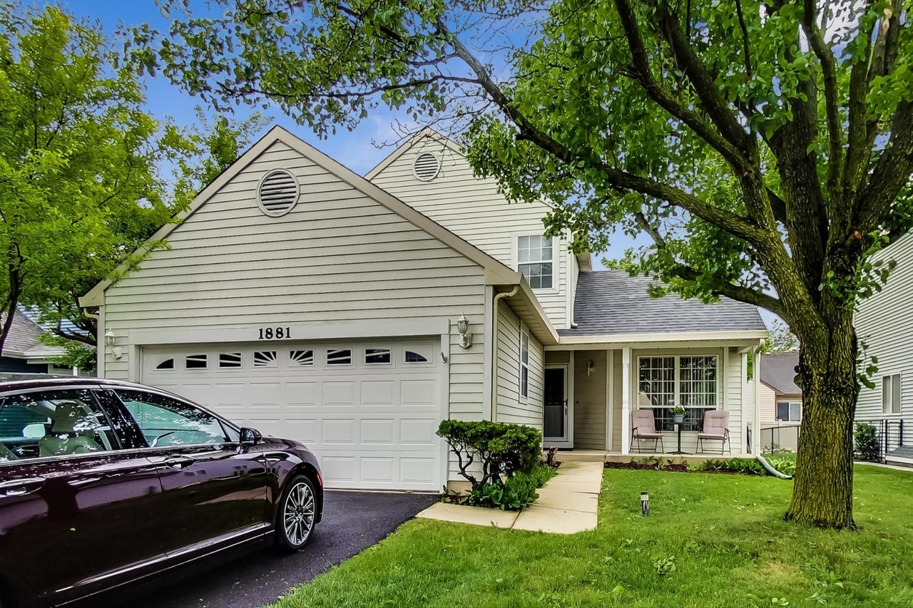 1881 Isle Royal Ln, Hanover Park, IL 60133 MLS 11107277 Redfin