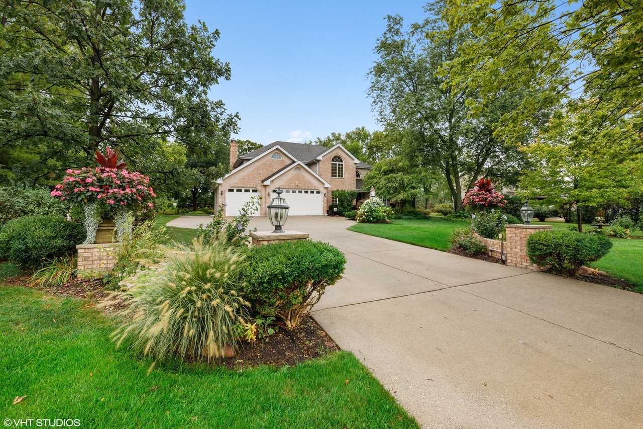 411 Oak Brook Rd, Oak Brook, IL 60523 MLS 10845292 Redfin