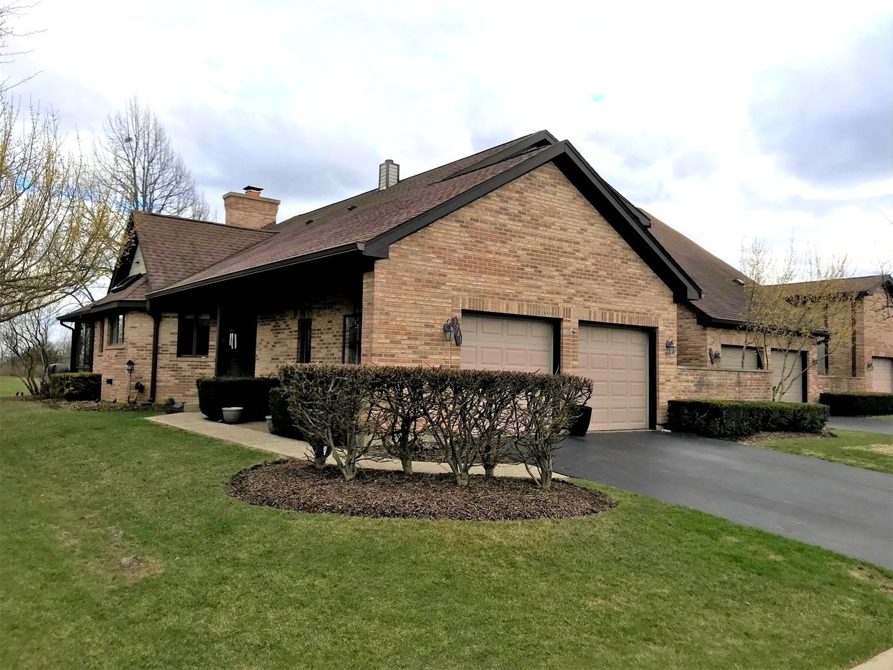 1224 Hunters Rdg E Hoffman Estates Il 60192 Mls 10055572 Redfin