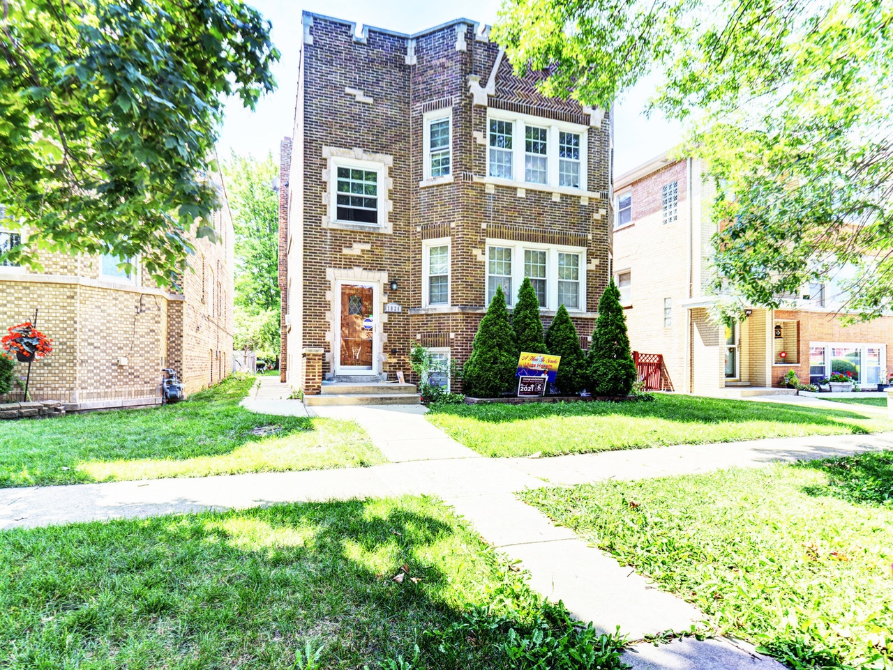 1826 Kenilworth Ave, Berwyn, IL 60402 | Redfin