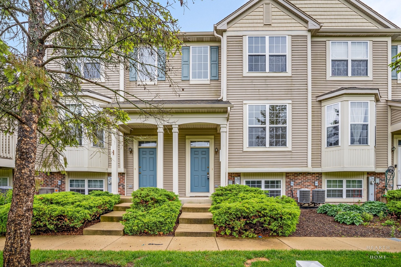 31782 N Pineview Blvd, Lakemoor, IL 60051 | Redfin
