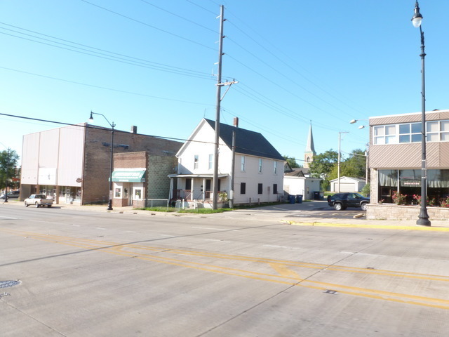 153 W Court St Kankakee IL 60901 Redfin 153 W Court St Kankakee IL 60901 Redfin