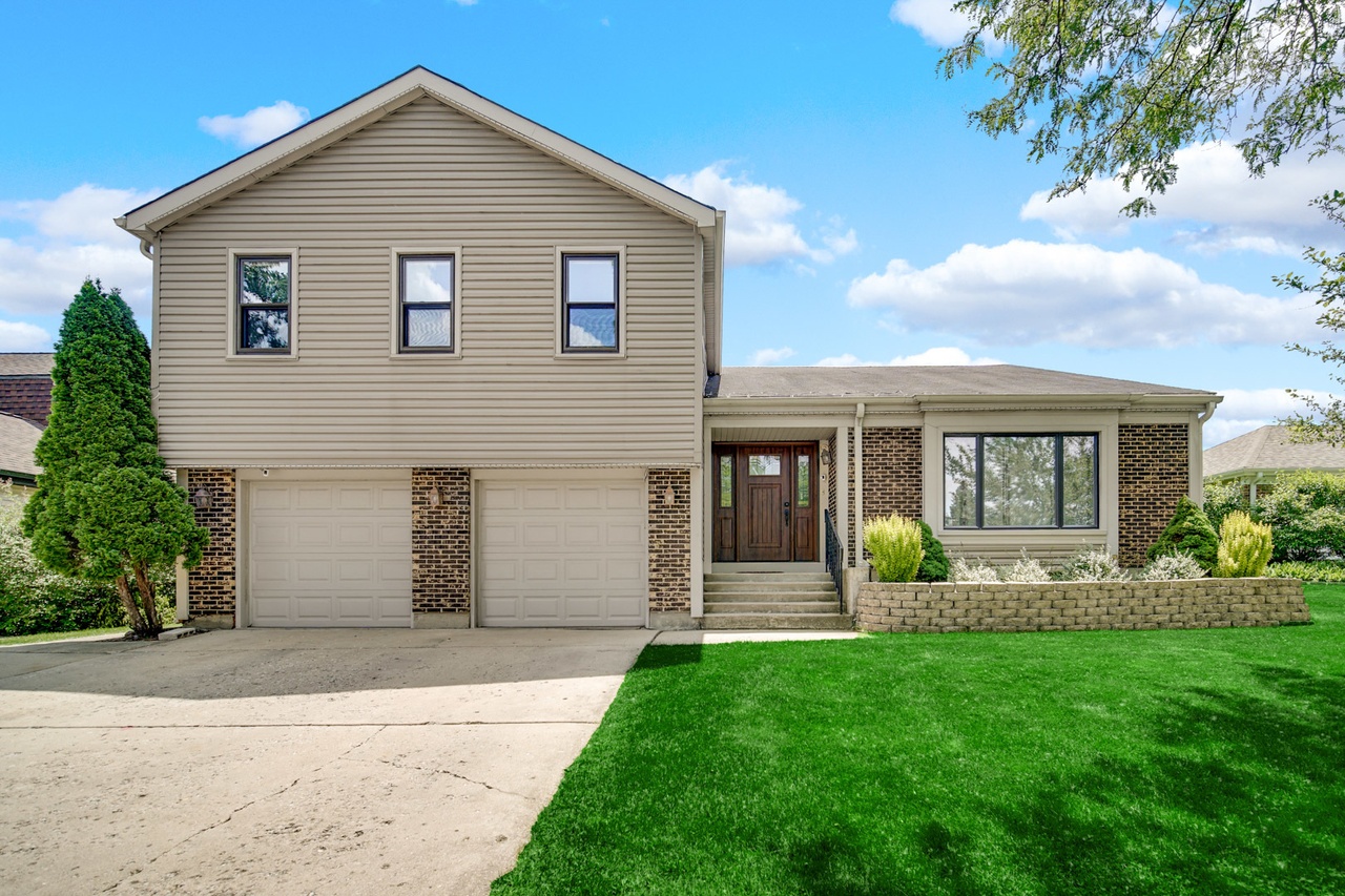限定セールをすべて 101 E Fox Hill Dr, Buffalo Grove, IL 60089 | Redfin ロンパース・カバーオール