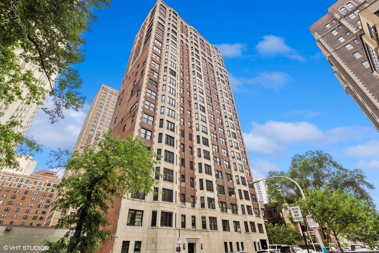 421 W Melrose St Unit 7D, Chicago, IL 60657 | MLS 11869383 | Redfin