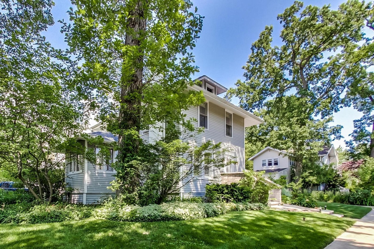 1002 Linden Ave Wilmette Il 60091 Mls 10818390 Redfin