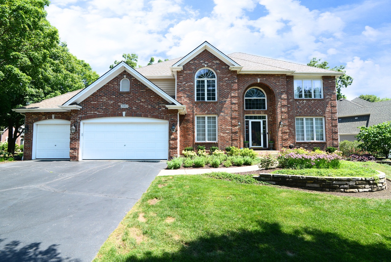 2002 King Edward Ave, St. Charles, IL 60174 | Redfin