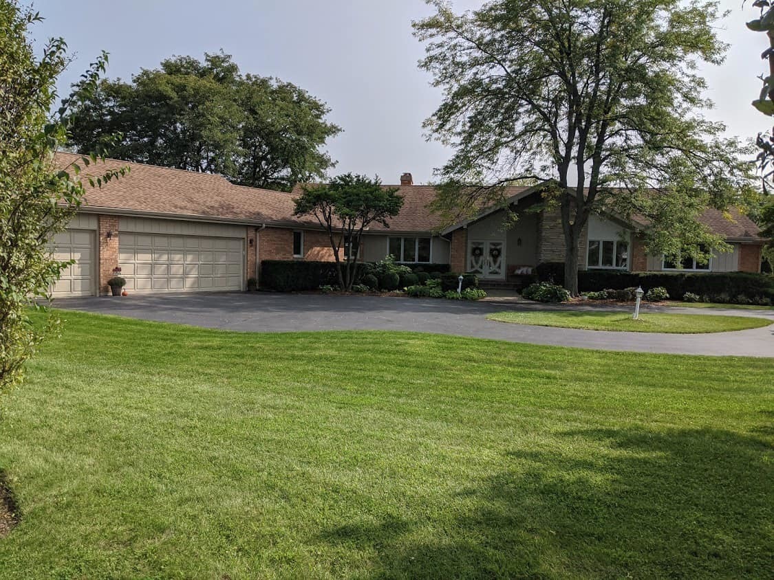 25555 N Arrowhead Dr, Mundelein, IL 60060 MLS 11050452 Redfin