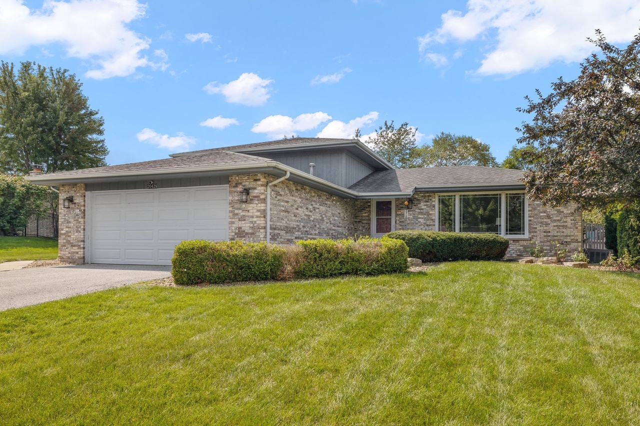 20428 S Cobble Stone Ct, Frankfort, IL 60423 | MLS# 11635472 | Redfin