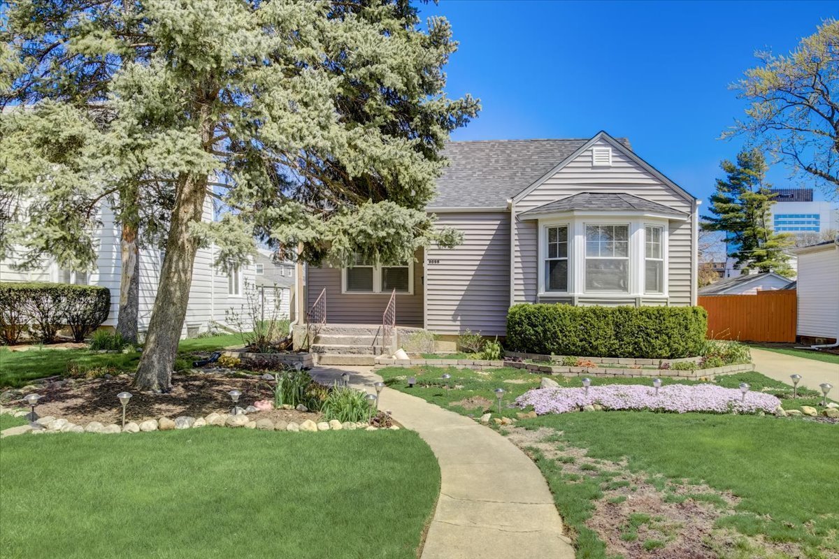 2325 S 11th Ave, Broadview, IL 60155 MLS 11769472 Redfin