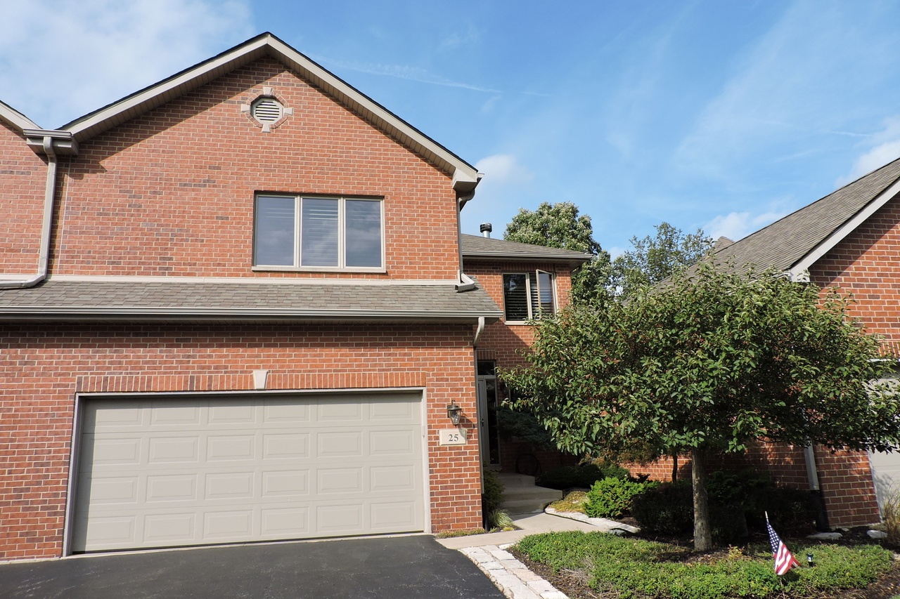 25 Billy Casper Ln, MIDLOTHIAN, IL 60445 | Redfin