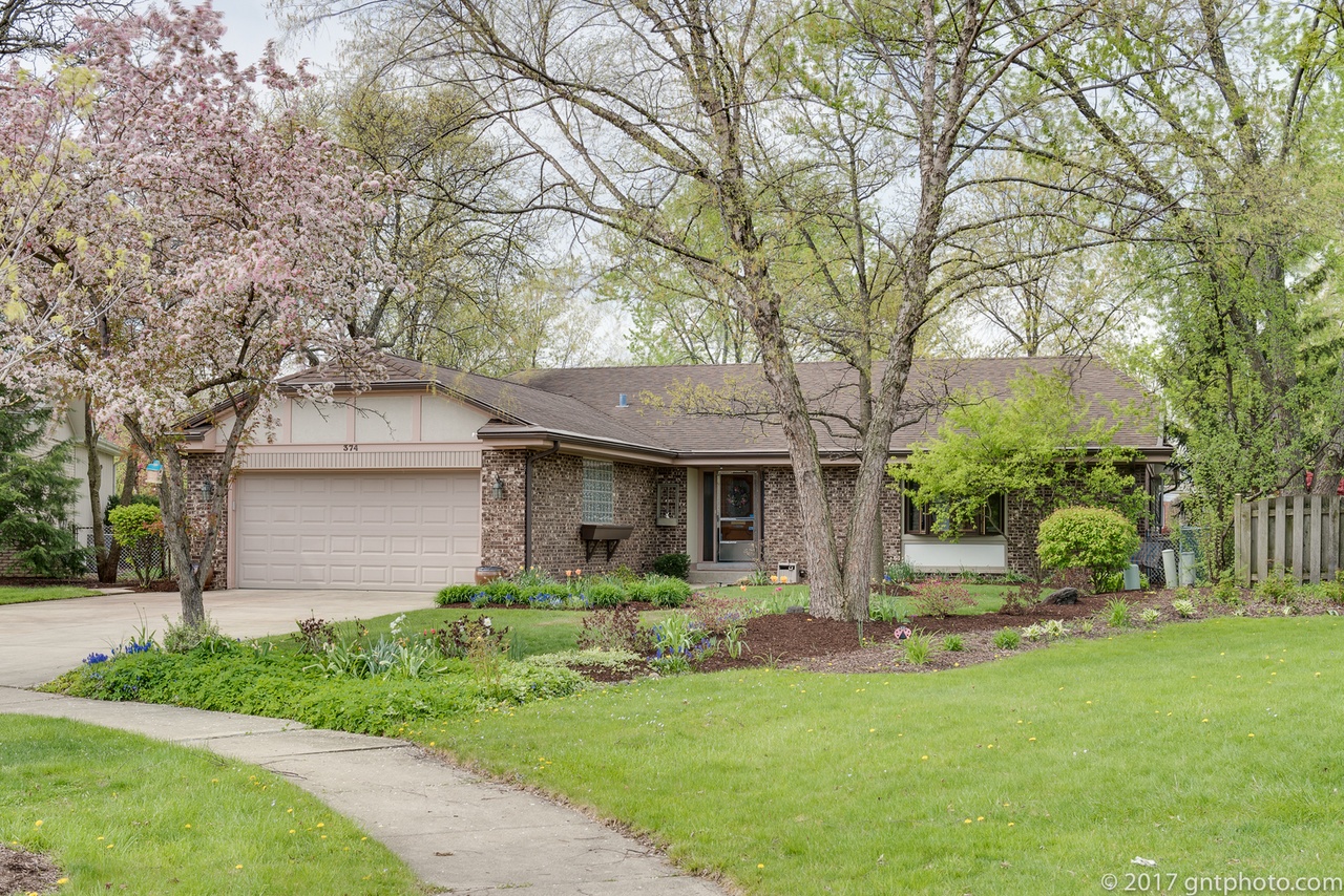 374 E Aberdeen Ct ELMHURST IL 60126 Redfin 374 E Aberdeen Ct ELMHURST IL 60126 Redfin