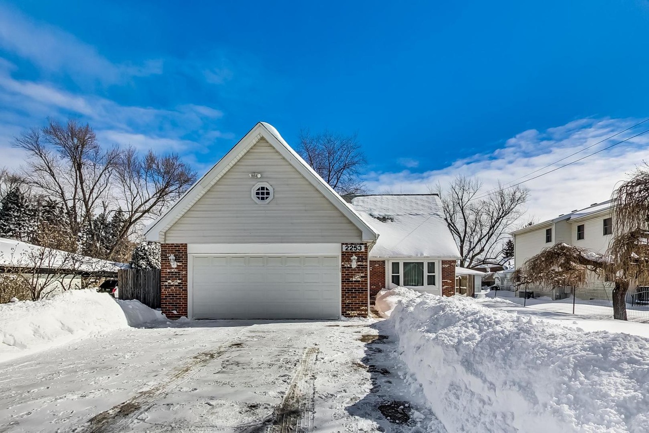 2253 Webster Ln, Des Plaines, IL 60018 MLS 10998526 Redfin