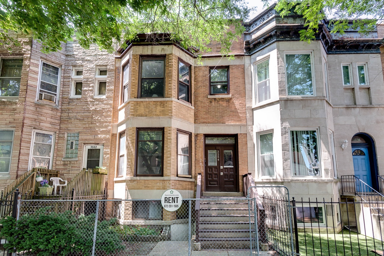 3554 N Wilton Ave, Chicago, IL 60657 | MLS# 11112542 | Redfin