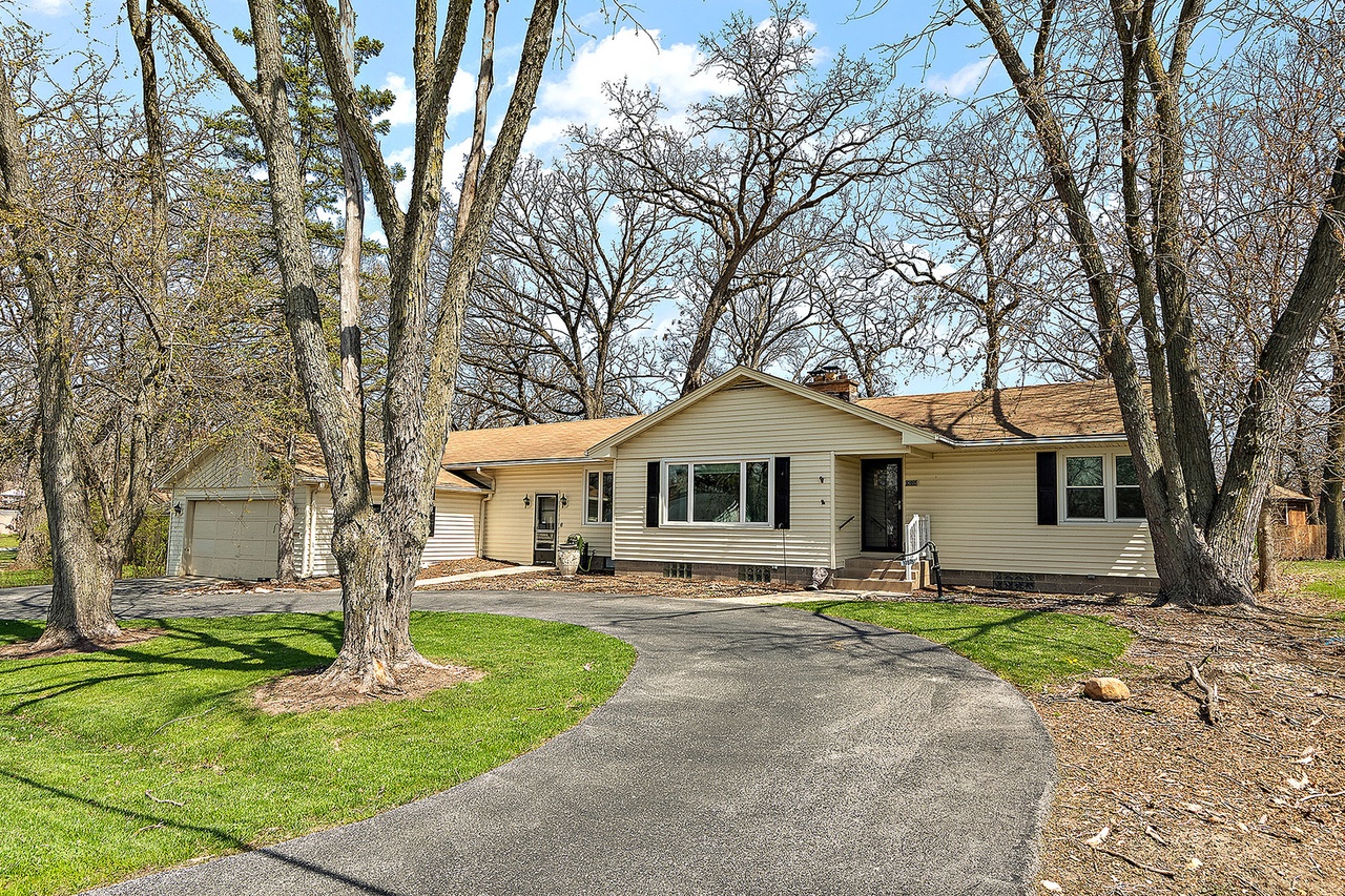n♡ 10915 SE 287th St, Auburn, WA 98092 | MLS# 2407980 | Redfin